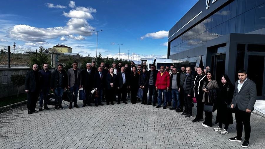 TÜRKİYE GAZETECİLER CEMİYETİ MALATYA’DA DEPREMZEDE GAZETECİLERLE BULUŞTU. 
