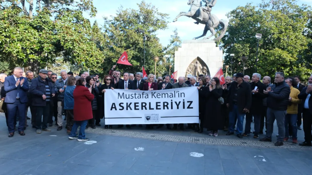  ADD Samsun şube başkanı Gömeç: “Mustafa Kemal’i savunmak demek milletimizin ayaklarındaki cehalet prangalarını kırmak demek.”