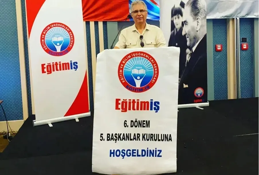 Birleşik Kamu-İş Samsun şube başkanı Altuntaş; olarak görevimiz hırsızlığa ve organize yalanlara karşı hakikatlerle mücadele etmektir.